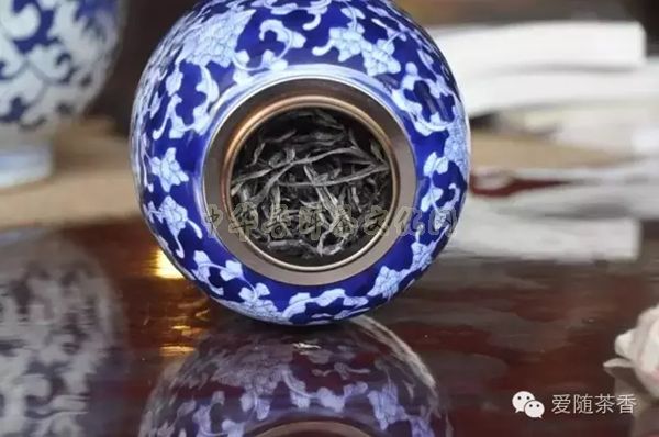 普洱茶“干醒”和“濕醒”的區別